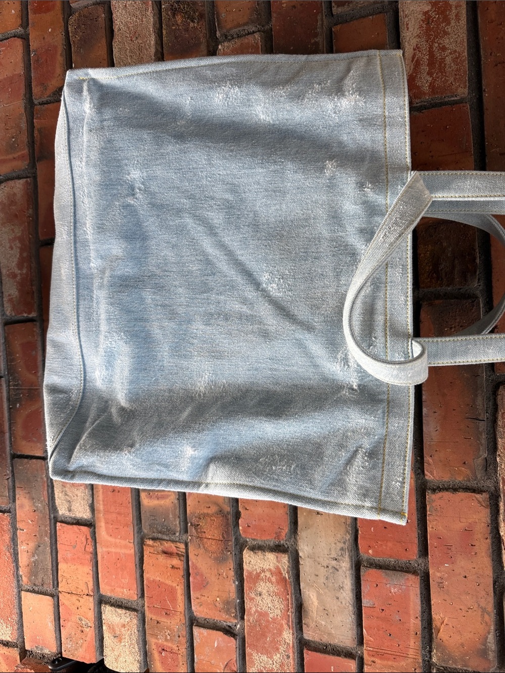 Acne Studios Metallic Silver Tote Bag - Picture 4 of 4
